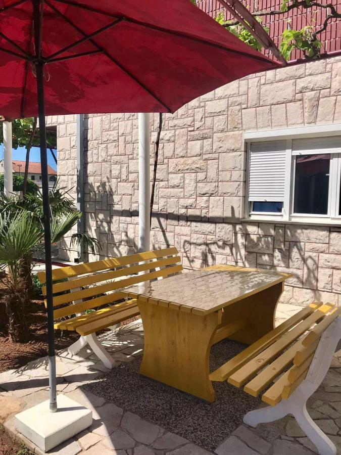 Apartmani Rada Trebinje Exterior foto