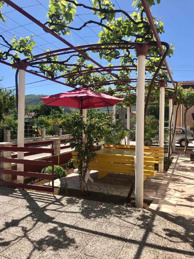 Apartmani Rada Trebinje Exterior foto